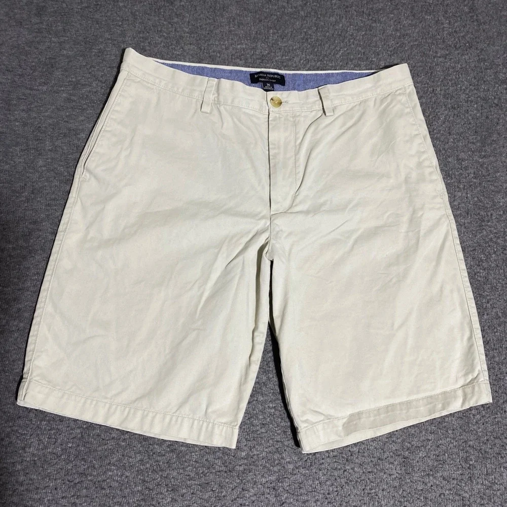 Banana Republic Emerson Short Mens 36 Khaki Tan Chino Cotton Straight Fit Casual